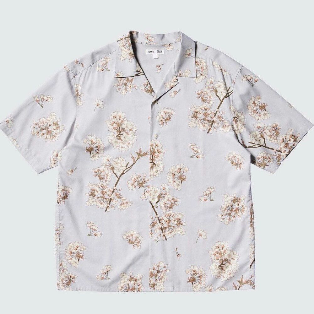 NEW Uniqlo Men Cherry Blossom Sakura Blue Button Up Shirt Top, size XS